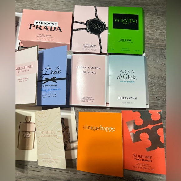 Fragrance Sample Bundle - Picture 3 of 14